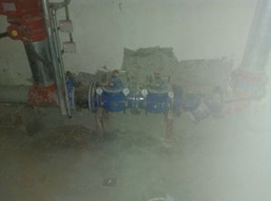 消防工程里这个湿式报警阀进水口为什么要安装两个减压阀 希望老师能够说的通俗易懂 谢谢