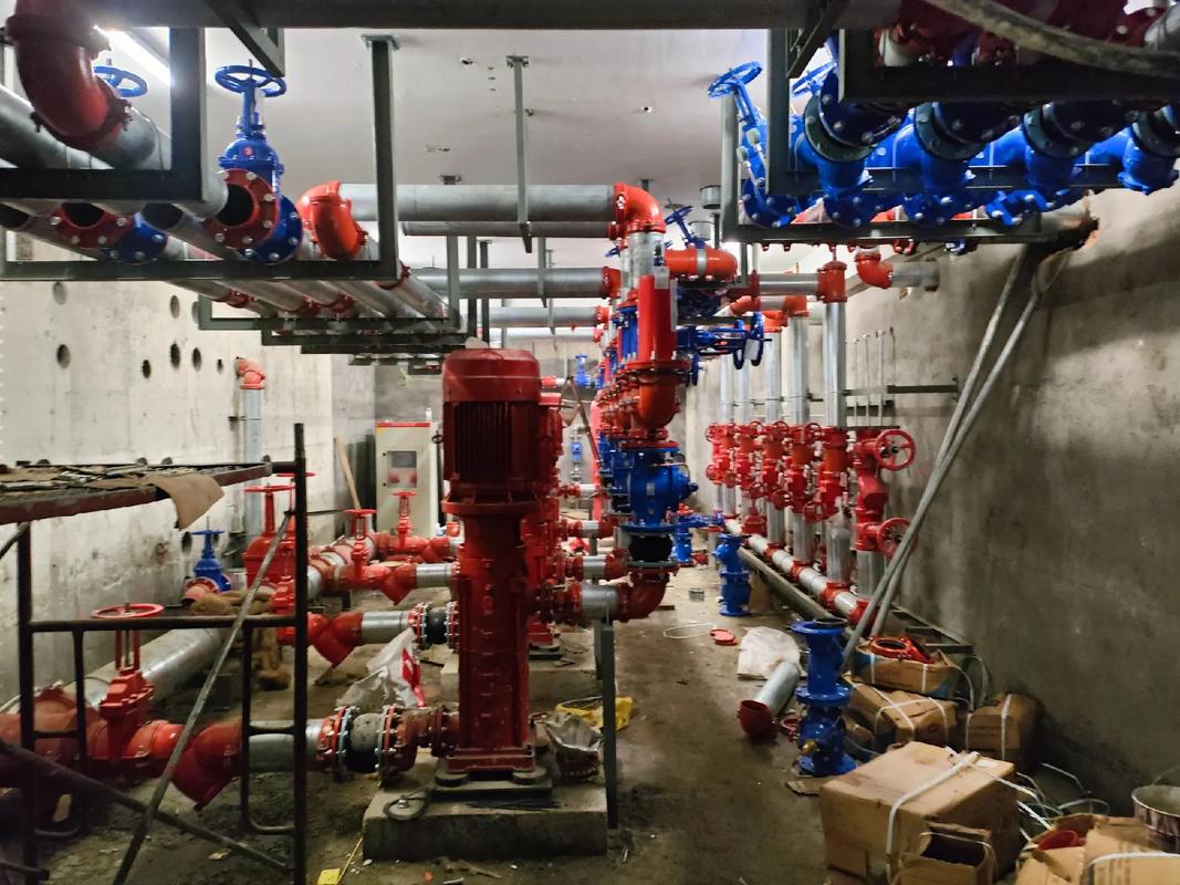 消防工程 屁大个泵房东西是真的多.